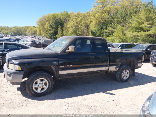 45030530 :رقم المزاد ، 1B7HF13V5XJ516697 vin ، 1999 Dodge Ram مزاد بيع