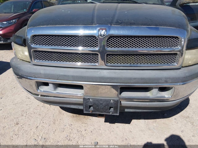 45030530 :رقم المزاد ، 1B7HF13V5XJ516697 vin ، 1999 Dodge Ram مزاد بيع