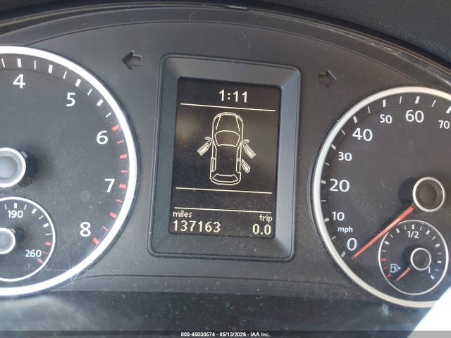 45030574 :رقم المزاد ، WVGAV7AX9BW505797 vin ، 2011 Volkswagen Tiguan Se مزاد بيع