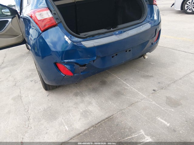 Продаж на аукціоні авто 2015 Hyundai Elantra Gt, vin: KMHD35LH9FU248235, номер лоту: 45030579
