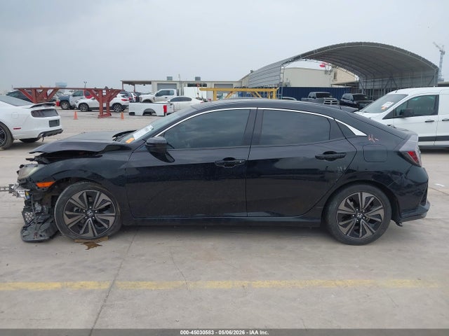 45030583 :رقم المزاد ، SHHFK7H5XHU230489 vin ، 2017 Honda Civic Ex مزاد بيع