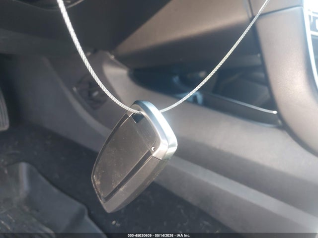 45030609 :رقم المزاد ، 3FA6P0H76HR350256 vin ، 2017 Ford Fusion Se مزاد بيع
