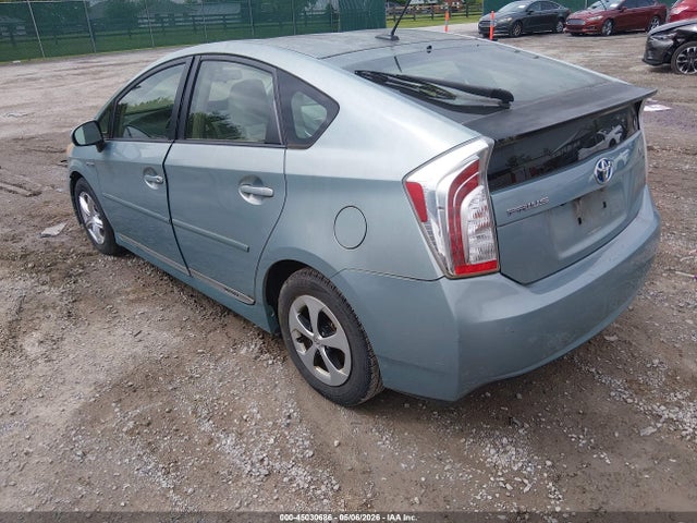 45030686 :رقم المزاد ، JTDKN3DU7D1639114 vin ، 2013 Toyota Prius Three مزاد بيع