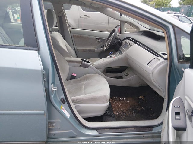 45030686 :رقم المزاد ، JTDKN3DU7D1639114 vin ، 2013 Toyota Prius Three مزاد بيع