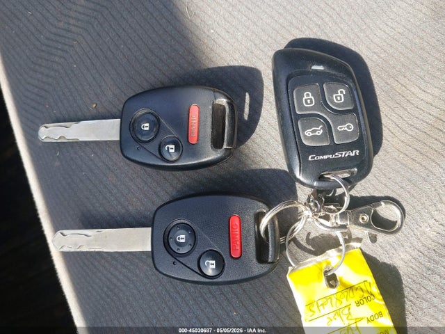 2013 Honda Fit მანქანა იყიდება აუქციონზე, vin: JHMGE8H3XDC068645, აუქციონის ნომერი: 45030687
