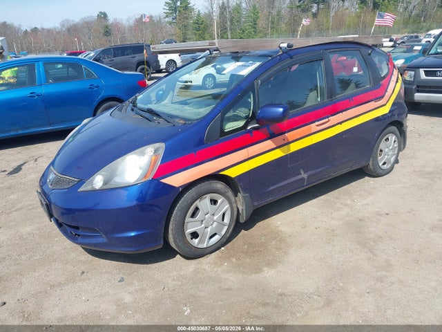 2013 Honda Fit მანქანა იყიდება აუქციონზე, vin: JHMGE8H3XDC068645, აუქციონის ნომერი: 45030687
