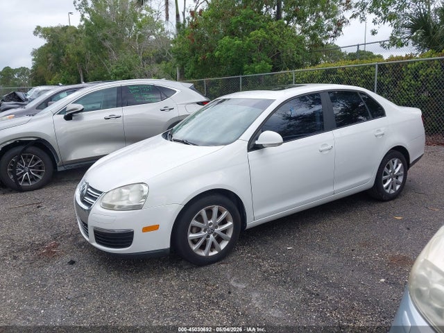 2010 Volkswagen Jetta Limited Edition მანქანა იყიდება აუქციონზე, vin: 3VWRX7AJ9AM162322, აუქციონის ნომერი: 45030692