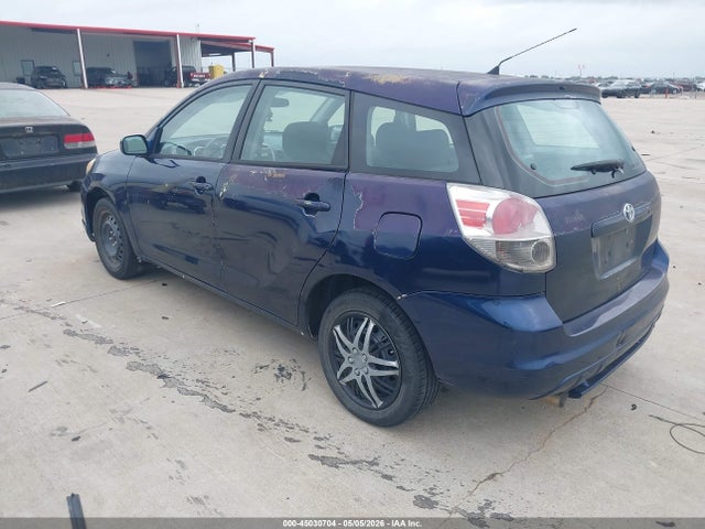 45030704 :رقم المزاد ، 2T1KR32E86C562333 vin ، 2006 Toyota Matrix Xr مزاد بيع