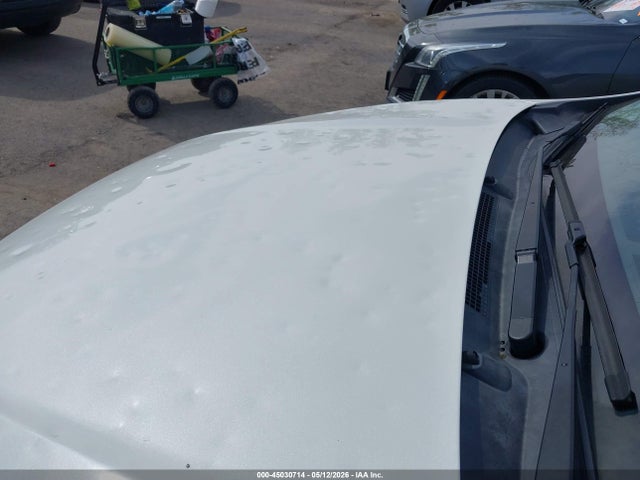 45030714 :رقم المزاد ، JF2GTABC7JH224518 vin ، 2018 Subaru Crosstrek 2.0i Premium مزاد بيع