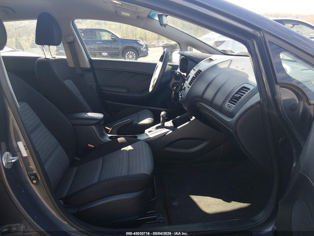 2016 Kia Forte Lx მანქანა იყიდება აუქციონზე, vin: KNAFK5A85G5548687, აუქციონის ნომერი: 45030716