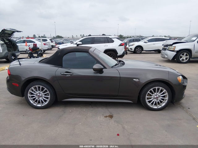 Auction sale of the 2017 Fiat 124 Spider Classica, vin: JC1NFAEK9H0101860, lot number: 45030768