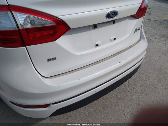 45030776 :رقم المزاد ، 3FADP4BJ1GM158208 vin ، 2016 Ford Fiesta Se مزاد بيع