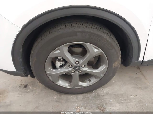 45030779 :رقم المزاد ، 1FMCU0MN5SUA49175 vin ، 2025 Ford Escape St-line مزاد بيع