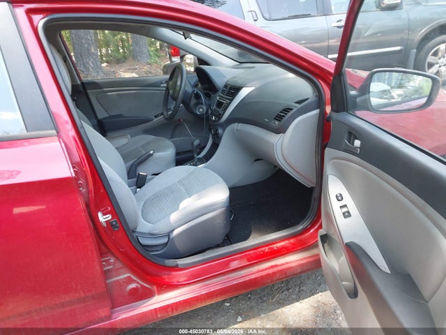 Продажа на аукционе авто 2015 Hyundai Accent Gls, vin: KMHCT4AE0FU907785, номер лота: 45030783