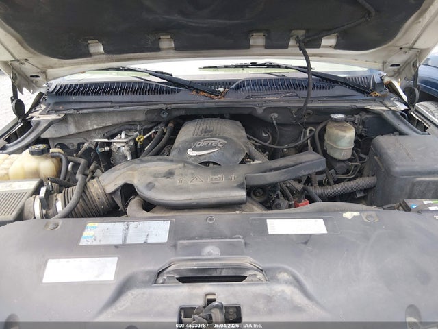 45030787 :رقم المزاد ، 3GNGK26U72G171476 vin ، 2002 Chevrolet Suburban 2500 Lt مزاد بيع