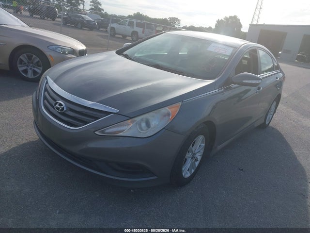 Продаж на аукціоні авто 2014 Hyundai Sonata Gls, vin: 5NPEB4AC8EH823771, номер лоту: 45030825
