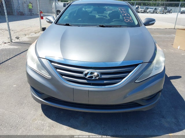 Продаж на аукціоні авто 2014 Hyundai Sonata Gls, vin: 5NPEB4AC8EH823771, номер лоту: 45030825