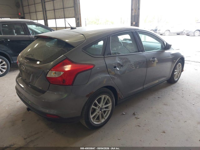 45030847 :رقم المزاد ، 1FAHP3K21CL271561 vin ، 2012 Ford Focus Se مزاد بيع