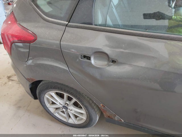 45030847 :رقم المزاد ، 1FAHP3K21CL271561 vin ، 2012 Ford Focus Se مزاد بيع