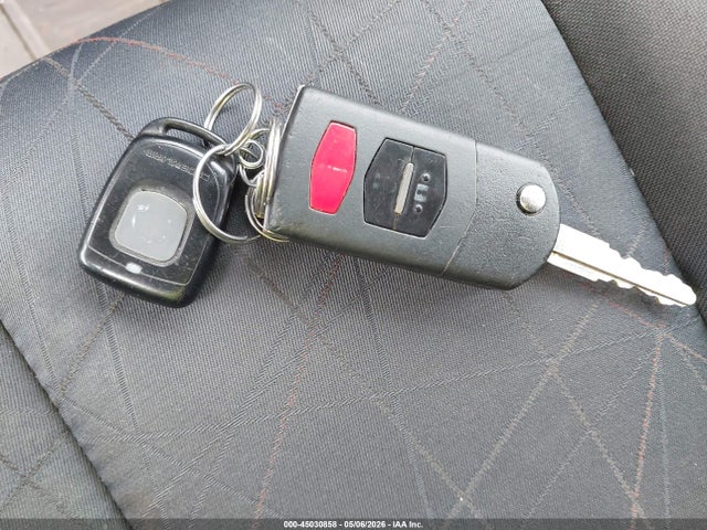 45030858 :رقم المزاد ، JM1DE1KZ8C0136952 vin ، 2012 Mazda Mazda2 Sport مزاد بيع