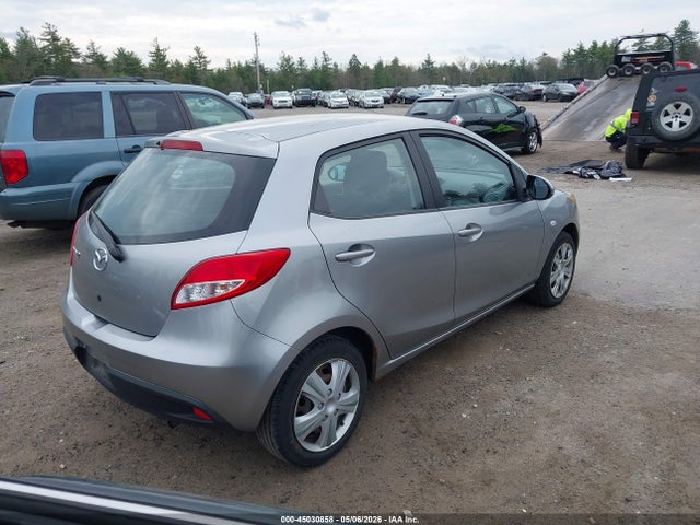 45030858 :رقم المزاد ، JM1DE1KZ8C0136952 vin ، 2012 Mazda Mazda2 Sport مزاد بيع