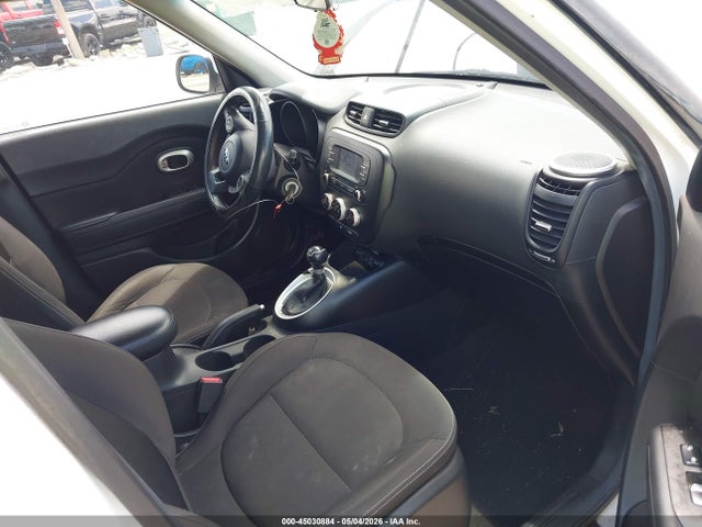 45030884 :رقم المزاد ، KNDJN2A22F7804513 vin ، 2015 Kia Soul مزاد بيع