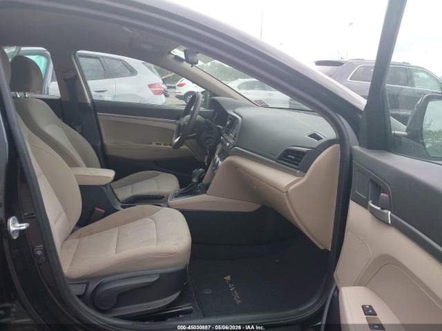 45030887 :رقم المزاد ، 5NPD74LF7KH435026 vin ، 2019 Hyundai Elantra Se مزاد بيع
