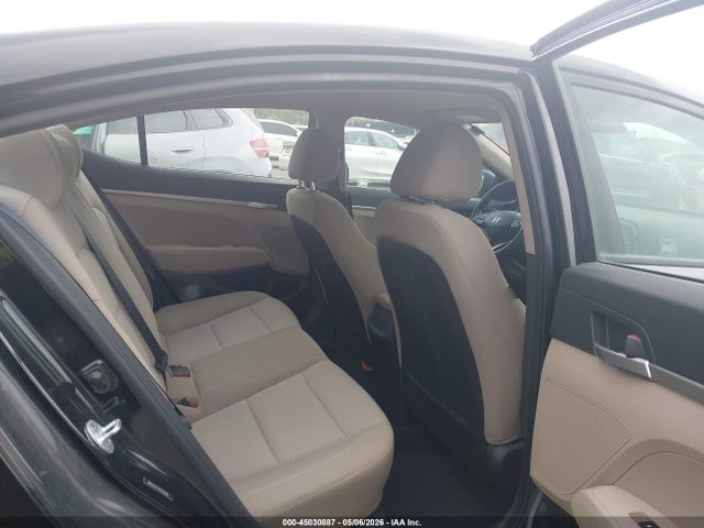 45030887 :رقم المزاد ، 5NPD74LF7KH435026 vin ، 2019 Hyundai Elantra Se مزاد بيع