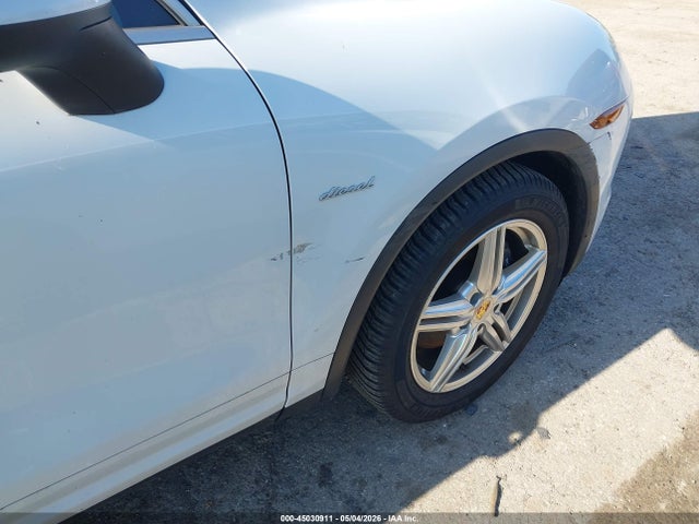 Продаж на аукціоні авто 2014 Porsche Cayenne Diesel Platinum Edition, vin: WP1AF2A2XELA44509, номер лоту: 45030911