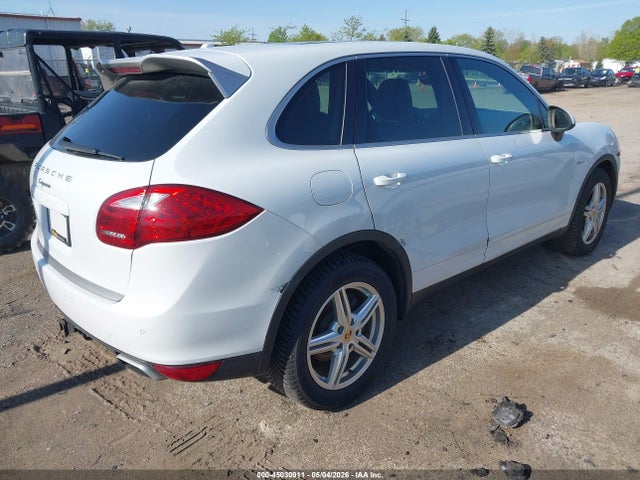 Продаж на аукціоні авто 2014 Porsche Cayenne Diesel Platinum Edition, vin: WP1AF2A2XELA44509, номер лоту: 45030911
