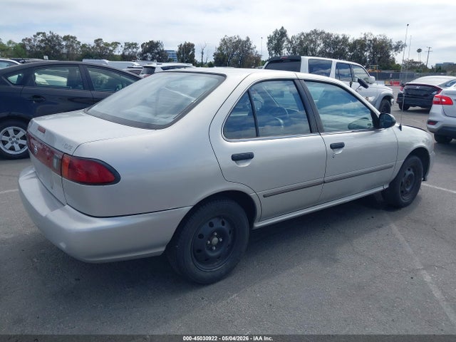 45030922 :رقم المزاد ، 3N1AB41D1WL040237 vin ، 1998 Nissan Sentra Gxe/xe مزاد بيع
