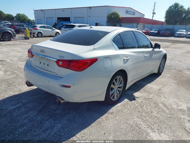 2015 Infiniti Q50 Premium მანქანა იყიდება აუქციონზე, vin: JN1BV7AR5FM408840, აუქციონის ნომერი: 45030933