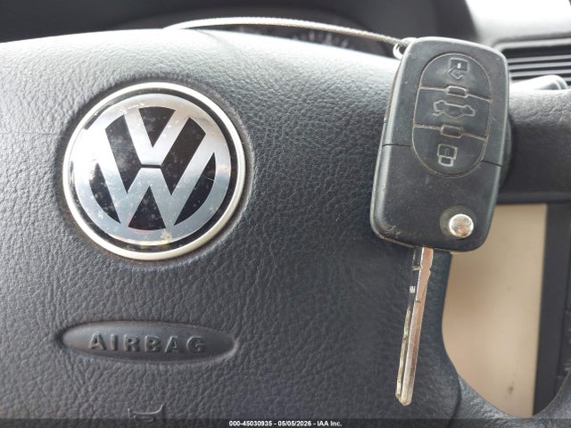 Продажа на аукционе авто 2001 Volkswagen Golf Gl Tdi, vin: WVWBP21J41W083549, номер лота: 45030935