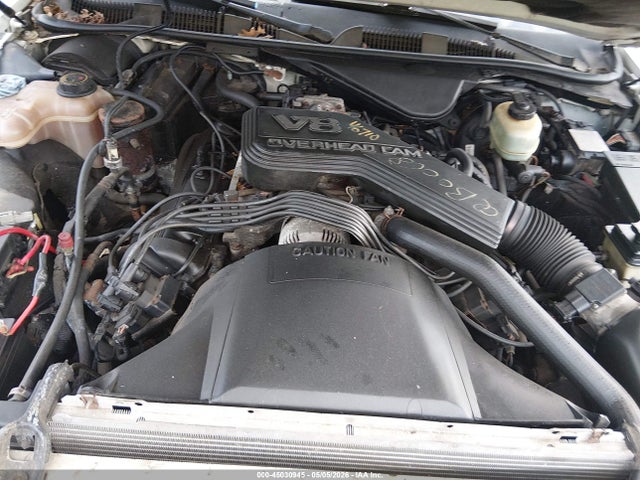 Auction sale of the 1993 Lincoln Town Car Executive, vin: 1LNLM81W7PY762543, lot number: 45030945