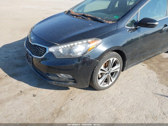 KNAFX5A85G5588656 KIA FORTE EX