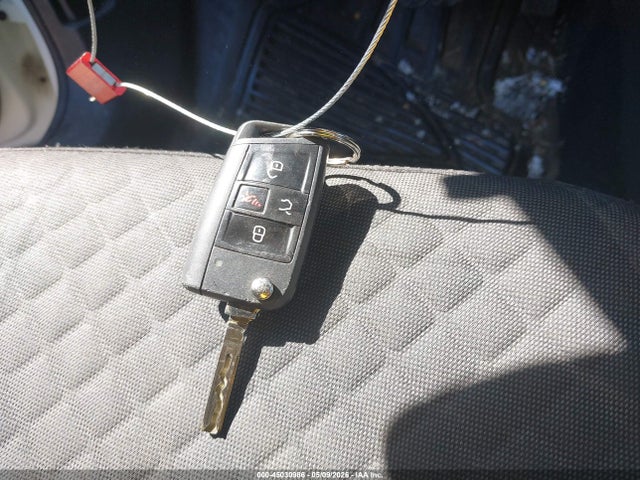 3VV0B7AX4JM131639 Volkswagen Tiguan 2.0t S
