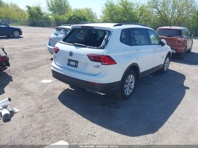 3VV0B7AX4JM131639 Volkswagen Tiguan 2.0t S