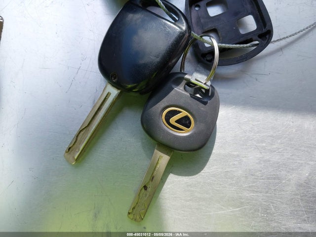 45031012 :رقم المزاد ، JT6GF10U7Y0055683 vin ، 2000 Lexus Rx 300 مزاد بيع