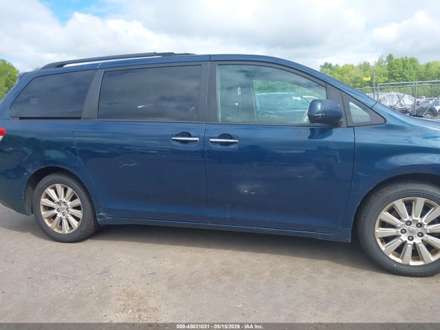 Aukcja sprzedaży 2011 Toyota Sienna Xle, vin: 5TDDK3DC5BS020293, numer aukcji: 45031031