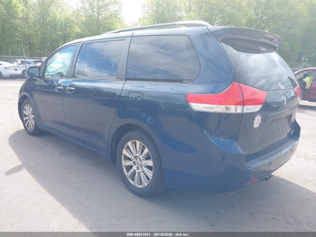Aukcja sprzedaży 2011 Toyota Sienna Xle, vin: 5TDDK3DC5BS020293, numer aukcji: 45031031