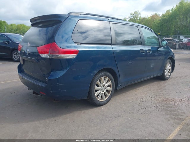 Aukcja sprzedaży 2011 Toyota Sienna Xle, vin: 5TDDK3DC5BS020293, numer aukcji: 45031031