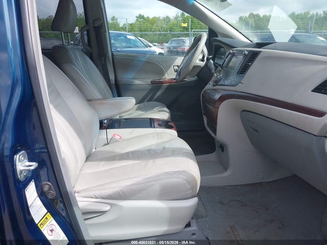 Aukcja sprzedaży 2011 Toyota Sienna Xle, vin: 5TDDK3DC5BS020293, numer aukcji: 45031031