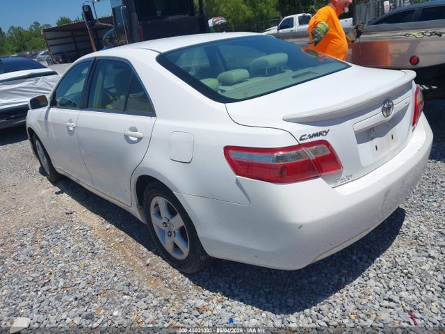 45031093 :رقم المزاد ، 4T1BE46K47U549922 vin ، 2007 Toyota Camry Le مزاد بيع