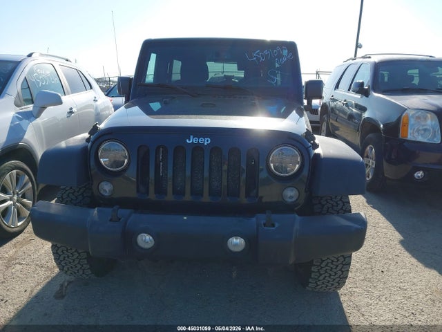 45031099 :رقم المزاد ، 1C4BJWDGXFL657878 vin ، 2015 Jeep Wrangler Unlimited Sport مزاد بيع