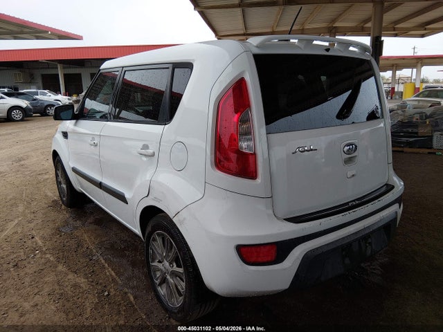 45031102 :رقم المزاد ، KNDJT2A67C7372165 vin ، 2012 Kia Soul + مزاد بيع