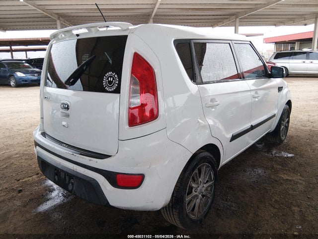 45031102 :رقم المزاد ، KNDJT2A67C7372165 vin ، 2012 Kia Soul + مزاد بيع