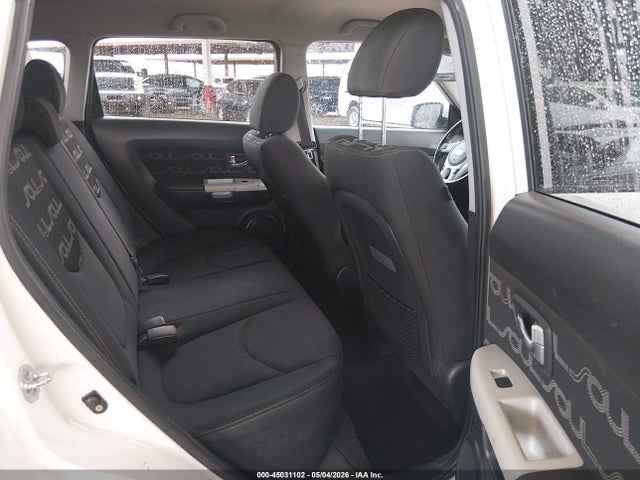 45031102 :رقم المزاد ، KNDJT2A67C7372165 vin ، 2012 Kia Soul + مزاد بيع