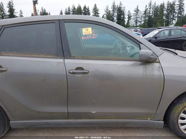 45031121 :رقم المزاد ، 2T1KR32E58C717262 vin ، 2008 Toyota Matrix Xr مزاد بيع