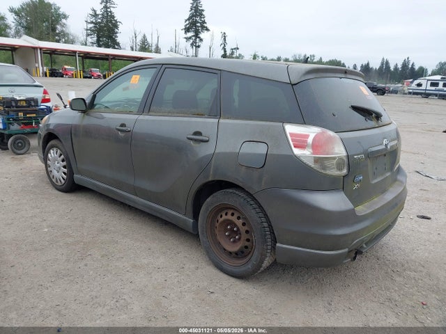 45031121 :رقم المزاد ، 2T1KR32E58C717262 vin ، 2008 Toyota Matrix Xr مزاد بيع
