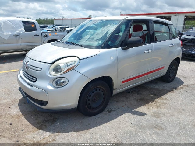 45031152 :رقم المزاد ، ZFBCFAAH4EZ010042 vin ، 2014 Fiat 500l Pop مزاد بيع